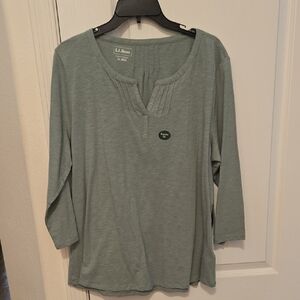 L.L. Bean Women's Sage Green Split-Neck Long Sleeve Top